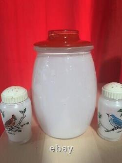 Bartlett-Collins Feathered Friends Grease Jar and Salt and Pepper Shakers