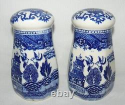 Blue Willow Muffeneer Sugar Shakers Set of 2 No Plugs Made in Japan Moriyama