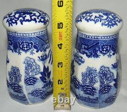 Blue Willow Muffeneer Sugar Shakers Set of 2 No Plugs Made in Japan Moriyama