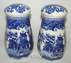 Blue Willow Muffeneer Sugar Shakers Set of 2 No Plugs Made in Japan Moriyama