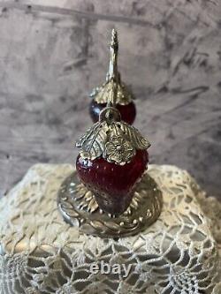 CHARITY LISTING Vintage Glass Ruby Red Strawberry Salt & Pepper Shakers Ch1-1