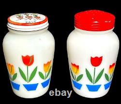 FIRE KING TULIP Salt and Pepper Shakers MCM Vintage by Anchor Hocking VERY CLEAN