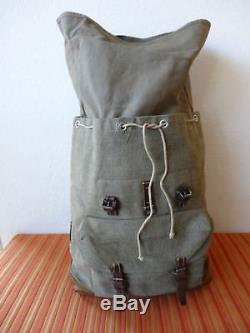 Fine Vintage Swiss Army Military Backpack Rucksack 1953 Canvas Salt & Pepper