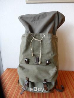Fine Vintage Swiss Army Military Backpack Rucksack 1962 Canvas Salt & Pepper