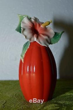 Franz Island Beauty Hibiscus Design Sculptured Porcelain Salt & Pepper Shakers