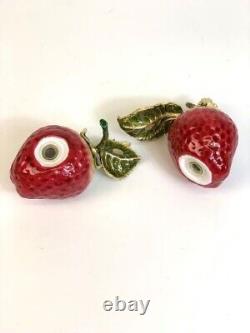 Jay Strongwater ValenciaPorcelain Strawberry salt&pepper Shakers Retail $595