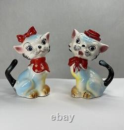 Kitschy Anthropomorphic Kitty Cat Salt Pepper Shakers Relco Japan Vintage