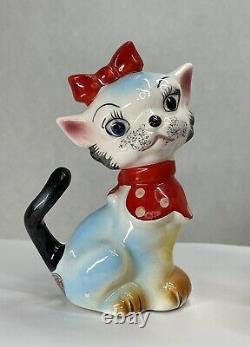 Kitschy Anthropomorphic Kitty Cat Salt Pepper Shakers Relco Japan Vintage