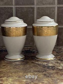 Lenox Westchester Salt And Pepper Shakers Brand New