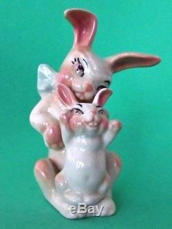 MOMMY AND BABY BUNNY SNUGGLERS Salt & Pepper Shakers CERAMIC ARTS STUDIO