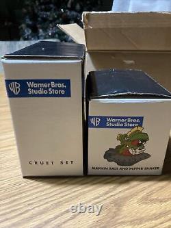 Marvin The Martian & K9 Cruet Set And Marvin Salt And Pepper Shakers In Box 1997