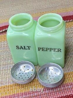 McKee Jadeite Green Milk Glass Block Lettering Salt Pepper Range Shakers Set