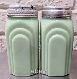 McKee Roman Arch Jadeite Salt & Pepper Shakers Vintage Uranium Green Vaseline