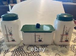 McKee Tipp City Stick Pot Salt, Pepper And Grease Jar Great Condition