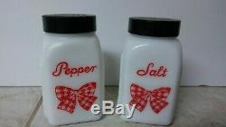 Mckee rare Red Bow Shakers salt and pepper red gingham bows