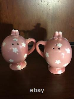 Miss Cutie Pie Pink Napco Salt and Pepper Set, great condition A3510/pi