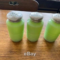 Original Vintage Beehive Jadeite Set Of 4 Sugar Flour Salt Pepper Cylinder Round