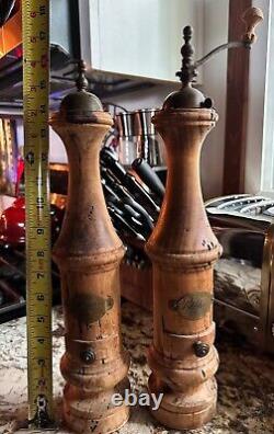 Pair Vintage Wood & Brass Salt Shaker & 19 Pepper Mill Grinder Made in Italy
