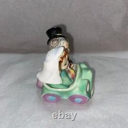 RARE Vintage 1950s PY Japan Bride Groom Couple in Car Salt Pepper Shakers MCM