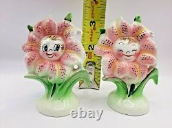 RARE! Vtg PY Japan Tiger Lily Pink Flowers Anthropomorphic Salt & Pepper Shakers