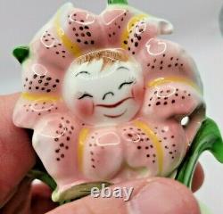 RARE! Vtg PY Japan Tiger Lily Pink Flowers Anthropomorphic Salt & Pepper Shakers