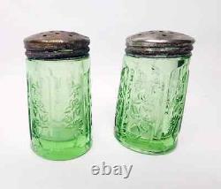 Rare Sharon Green by Federal Glass Uranium Salt and Pepper Shaker Set