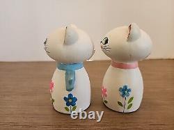 Rare Vintage MCM Holt Howard Groovy Flower Power Cat Salt & Pepper Shakers Set