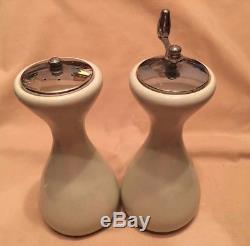 Russel Wright Iroquois Casual China LETTUCE GREEN Tall Salt & Pepper Mills RARE