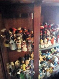 Salt And Pepper Shakers 457 Sets