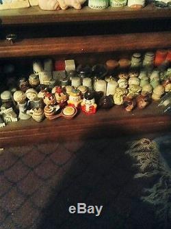 Salt And Pepper Shakers 457 Sets
