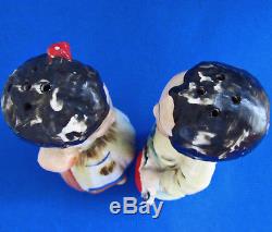 SHAFFORD BLACK AMERICANA VALENTINE KISS BOY & GIRL Salt and Pepper Shakers