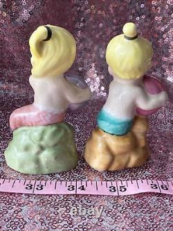 Shakers/ Figurine Baby MERMAID Set Girl Vintage Japan Pair Pink Blue