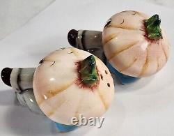 VTG 1950's Japan Anthropomorphic Onion Head Salt & Pepper Shakers + CORKS LABELS