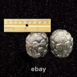 Vagabond House Farmer's Market Pewter Artichoke Salt and Pepper Shaker Set Boxed