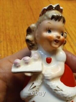 Very RARE VTG OLD Queen of Hearts S & P Shakers Nursery Rhyme Figurine