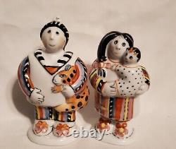 Villeroy & Boch 1748 Salt and Pepper Shakers Pair Mom Dad Baby Rare Collectible