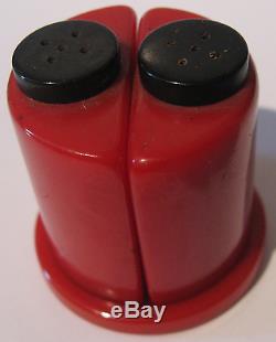 Vintage 1930's Art Deco Red & Black Bakelite Salt & Pepper Shakers With Stand