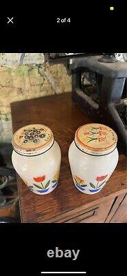 Vintage Anchor Hocking Fire King Tulip Salt and Pepper Shakers Adorable