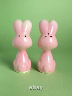 Vintage HARD TO FIND Pink Bunny Rabbits Salt and Pepper Shakers Japan