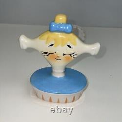 Vintage Holt Howard Grant Howard Pixieware Pixie Flirting Salt & Pepper Shakers