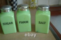 Vintage Jadeite Jadite Shakers Salt Pepper Flour Sugar