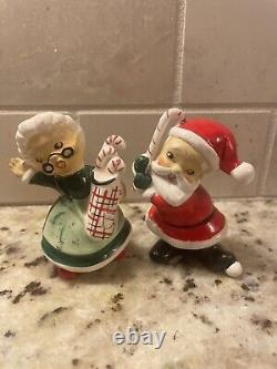 Vintage Japan Christmas Golfing Santa and Mrs Claus Salt and Pepper Shakers