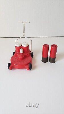 Vintage Lot Of Salt And Pepper Shakers