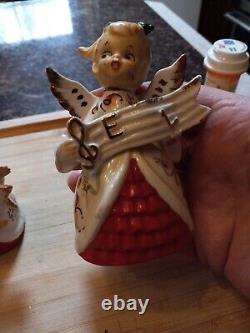 Vintage Menschik Goldman CAROLING NOEL ANGELS Salt Pepper Shakers Blonde Girls