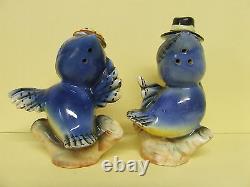 Vintage Norcrest Anthropomorphic Mr. &Mrs. Blue Bird withHats Salt & Pepper