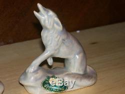 Vintage Rosemeade Howling Wolf Coyote Dog Salt/Pepper Shaker Dakota Art Pottery