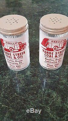 Vintage Skelly Gas Coal and Oil Salt And Pepper Shakers