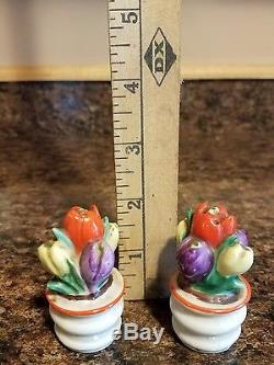 Vintage some rare mini and bakelite salt and pepper shakers lot of 8