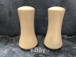 Watt Pottery Apple Salt & Pepper Shakers KK 99 Excellent Condition
